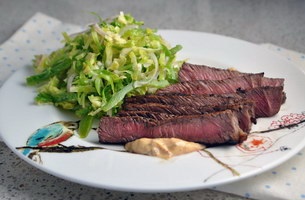 Lap «grillezés» chipotle vagy füstölt chili szósz (chili) Magazine «grillezés» chipotle vagy füstölt chili szósz