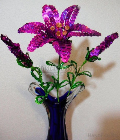Lily flitterből (összecsukható félbe huzal) Lily flitterek