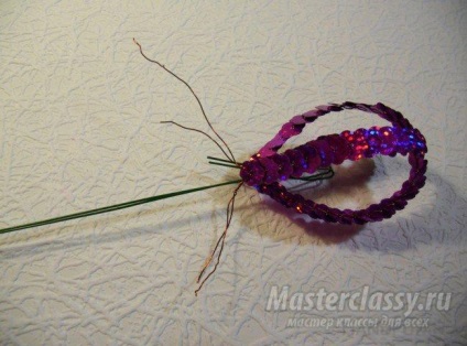 Lily flitterek (egy teljes fordulatot) Lily flitterek
