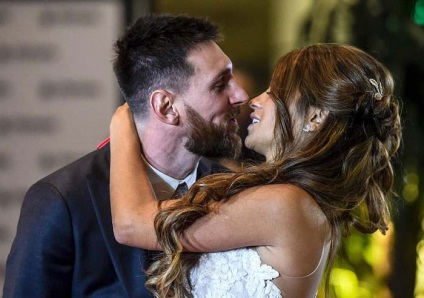 Lionel Messi és Antonella Roccuzzo házasodtak