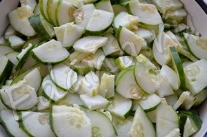 Saláta uborka és a hagyma a téli