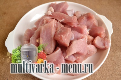 Sertés multivarka sült hagymával (sertés multivarka fotókkal) Sertés sült hagymával multivarka