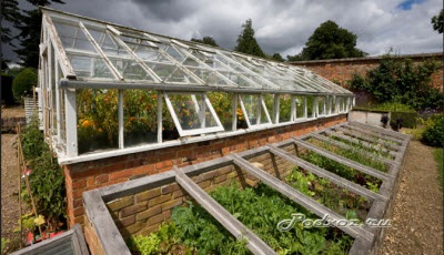 Növénytermesztés üvegházakban, önellátó gazdálkodás