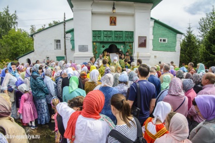 Augusztus 2, 2017, ünnepe Szent Illés próféta metropolita Pszkov és Porkhov