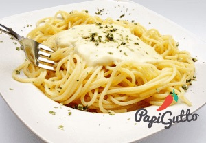 8. Receptek mártással spagetti - papigutto