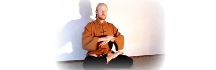 Qigong száraz mosás (Gansu Dungun 乾洗 動 功) videó, School of Tai Chi szél mennydörgés (Qigong) Qigong száraz mosás (Gansu Dungun 乾洗 動 功) videó, School of Tai Chi szél mennydörgés