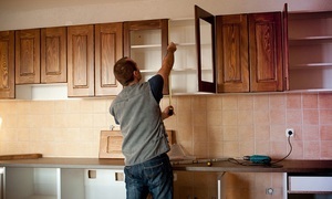 Hogyan változtassuk meg a kötény és a konyhai munkalapokat különösen pótlási munka és hasznos