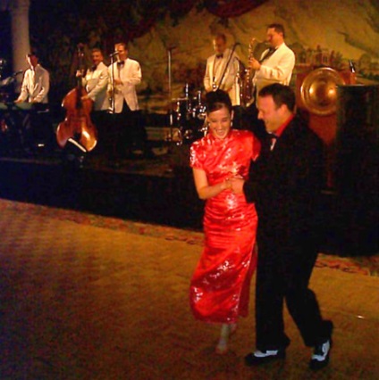 Hogyan kell táncolni a blues (fotó, videó) (blues) Hogyan kell táncolni a blues (fotó, videó)