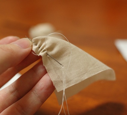 Hogyan készítsünk saját kezűleg japán amulett sarubobo (hímzés) Hogyan készítsünk saját kezűleg japán amulett sarubobo