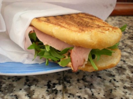 Hogyan készítsünk egy finom szendvicset öt percre