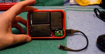 Hogyan lehet külső akkumulátort a telefon meg a kezét
