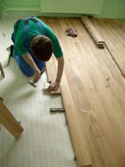 Hogyan lehet eltávolítani a padló -, hogyan kell lőni egyszerű komplexitás - lakásfelújítási