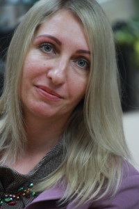 Hogyan lesz szép hamuszürke szőke, kozmetika Lucia (hamu) Hogyan lesz szép hamuszürke szőke, kozmetika Lucia