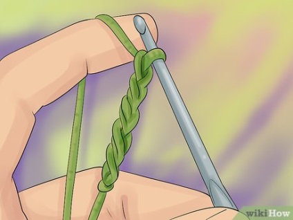 Hogyan lehet lekötni egy gumiszalagot hurkolt haj