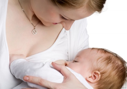 Honnan tudod, hogy ha a gyermek elég anyatej - megtanulják a jellemzői a szoptatás