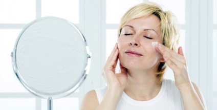 Cream fekete gyöngy, 36 év után cosmetologists vélemény a sorozat samoomolozhenie 36 és adaptív krém (vélemény) Cream fekete gyöngy, 36 év után cosmetologists vélemény a sorozat samoomolozhenie 36 és adaptív krém