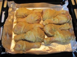 Csirkecomb egy fóliával - recept fotókkal (fólia) Csirkecomb egy fóliával - a recept egy fotó