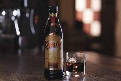 Likőrök Kahlua jellemzői, fajtái, a történelem, a kultúra az ivóvíz (faj) Likőrök Kahlua jellemzői, fajtái, a történelem, a kultúra az ivóvíz