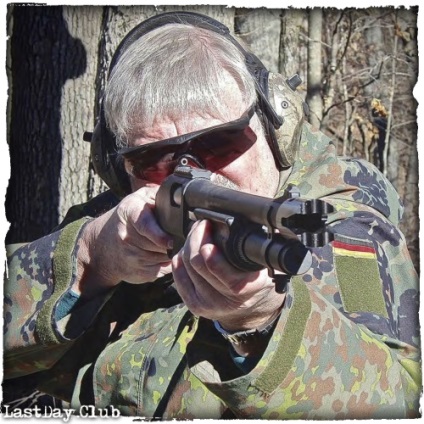 Szemtől szembe bármilyen taktikai sörétes jobb (shotgun) Szemtől szembe bármilyen taktikai shotgun jobb