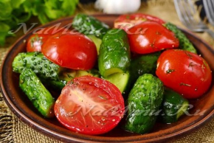 Sós uborka és paradicsom a csomagban (recept) Sós uborka és paradicsom egy csomagban
