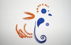 Tenger és a tengeri élet a szakterületen a részletes Kvilling mikron (Quilling) Tenger és a tengeri élet a szakterületen részletes mikron Kvilling