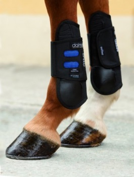 ProtectionBoots és kötszerek (fenntartása inak ínszalagok) ProtectionBoots és kötszerek