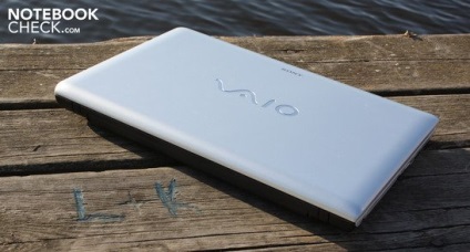 Notebook felülvizsgálata Sony Vaio VPC-ee4j1e