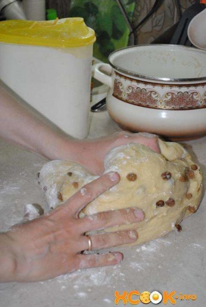 Nagy orosz húsvét - Húsvét sütés recept hagyományos egy fotó (fotók) Nagy orosz húsvét - Húsvét sütés recept hagyományos fotókkal