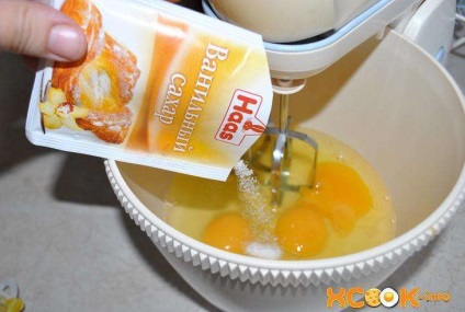 Nagy orosz húsvét - Húsvét sütés recept hagyományos fényképpel (recept) Nagy orosz húsvét - Húsvét sütés recept hagyományos fotókkal