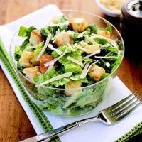 Saláta „Caesar” krutonnal - egy klasszikus recept (saláta) Saláta „Caesar” krutonnal - a klasszikus recept