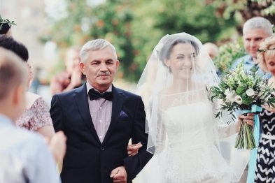 Szerencsés patkó esküvői Ruslan és dinárt - a menyasszony () Szerencsés patkó esküvői Ruslan és dinárt - a menyasszony