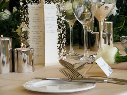 Táblázatot vacsorára kép, a hagyományos szabályok és ajánlások
