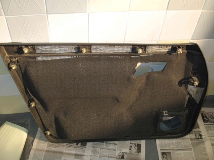 A hangszigetelt ajtók VAZ-2110 (Végső hangtompító) A hangszigetelt ajtók VAZ-2110