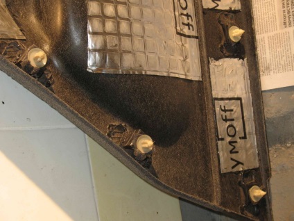 A hangszigetelt ajtók VAZ-2110 (Végső hangtompító) A hangszigetelt ajtók VAZ-2110