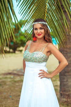 Esküvői fotózást Thaiföld Phuket Phuket kiadó ruhák esküvői ruhák, este (Phuket) Esküvői fotózást Thaiföld Phuket Phuket kiadó ruhák esküvői ruhák, este