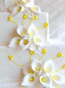 Esküvői torta Calla liliom (sütemények) Esküvői torta Calla liliom