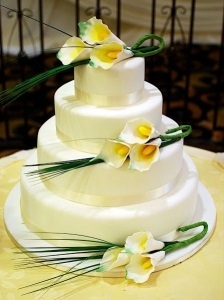 Esküvői torta Calla liliom (torta Calla liliom fotó) Esküvői torta Calla liliom