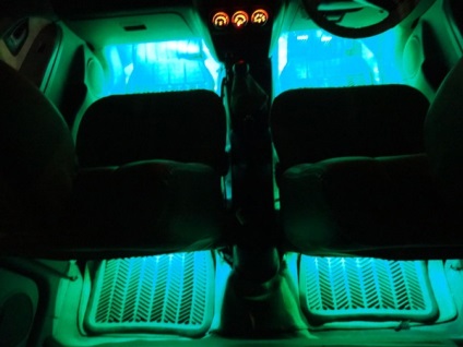 LED-es világítás Fertőtlenítő saját kezűleg (auto) LED-es világítás Fertőtlenítő saját kezűleg