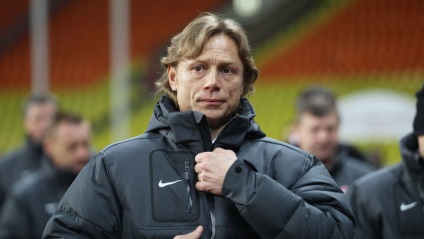 Valery Karpin mondta szurkolók a játékosok elég kószál a klub, focizni (Spartak (labdarúgás)) Valery Karpin mondta szurkolók a játékosok elég kószál a klub, focizni
