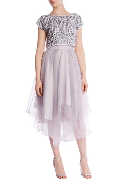 Szoknya organza - egy különleges megoldás este ki (Organza) Szoknya organza - egy különleges megoldás estét