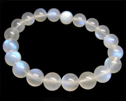 Adularia - király tulajdonságait Hold kőzetek (adular) Adularia - ingatlan király moonstones
