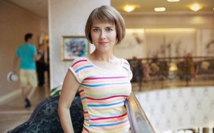 Anna Kuzina bal uni sorozat (unokatestvére) Anna Kuzina elhagyta az egyetem sorozat