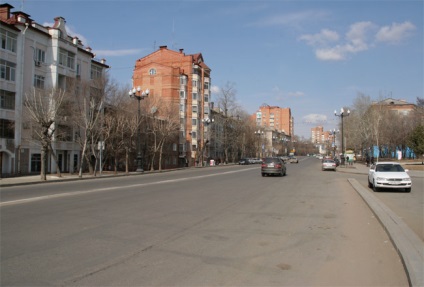 Április Habarovszk Lenin utca, és a dicsőség a terület (Lenin) Április Habarovszk Lenin utca és a dicsőség a terület