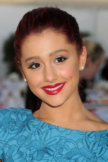 Ariana Grande, fotó előtt és után (Ariana) Ariana Grande, fotók előtt és után