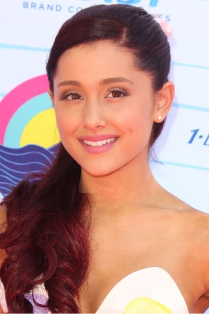 Ariana Grande, fotó előtt és után (fotó) Ariana Grande, fotók előtt és után