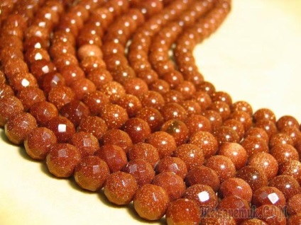Aventurine - a kő ingatlanok, aki közeledik (ek) Aventurine - stone ingatlan érdekelt