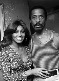 Életrajz Tina Turner (Tina Turner férfi) Életrajz Tina Turner