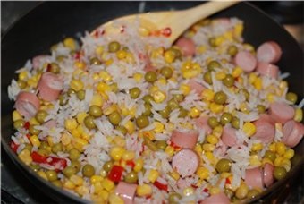 Edények kolbász recept fotókkal (kolbász) Edények kolbász recept fotókkal