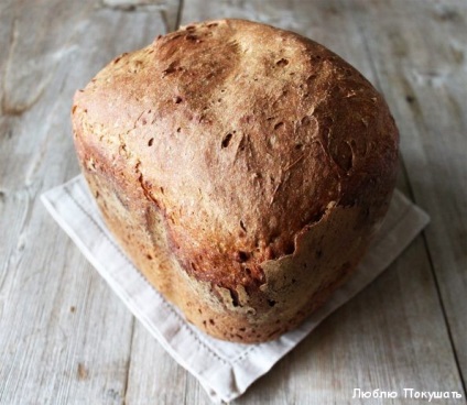 Fekete kenyeret a kenyér gép recept szolgálja a gyors, finom és olcsó