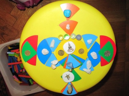Mi a mandala és hogyan segíti a fejlesztés a gyermek, élő ma! (Érzékszervi fejlődés) Mi a mandala és hogyan segíti a fejlesztés a gyermek, élő ma!
